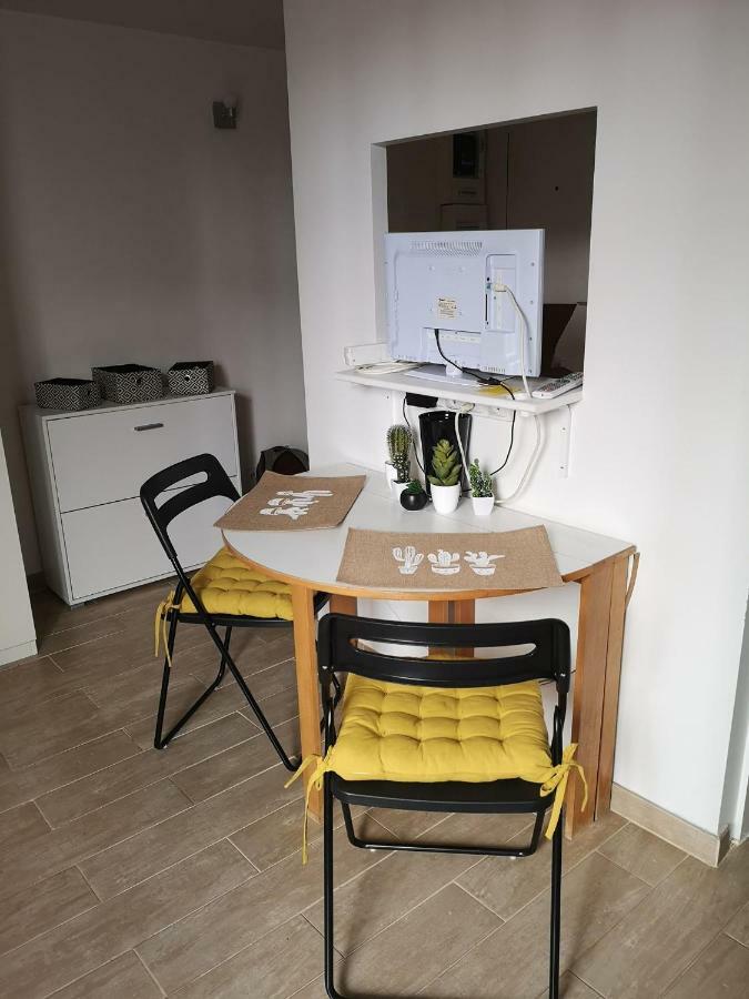 Charming Studio - Heart Of The City / Downtown Фонтенбло Экстерьер фото